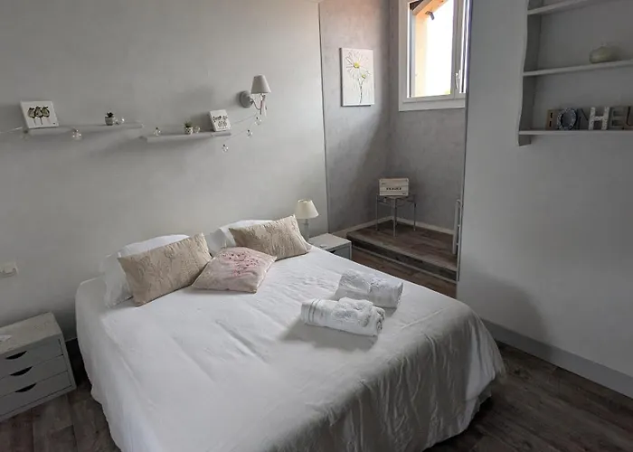 Dans Un Cadre Bucolique Avec Petit-dejeuner Δωμάτια σε οικογενειακή κατοικία