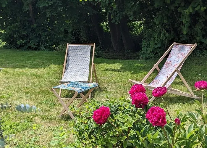 Δωμάτια σε οικογενειακή κατοικία Dans Un Cadre Bucolique Avec Petit-dejeuner